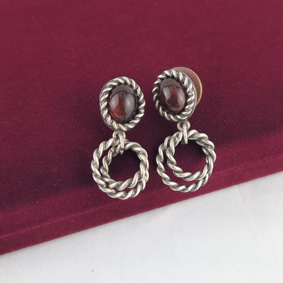 Jewelry - Vintage Silver Tone Red Cabochon Twisted Rope Double Hoop Drop Earrings‎